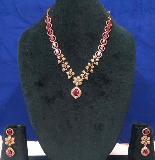 Picture of Ruby necklace